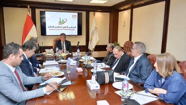 «الأعلى للإعلام» يستعرض تقارير لجانه ويناقش عددًا من القضايا والموضوعات المهمة على الساحة الإعلامية
