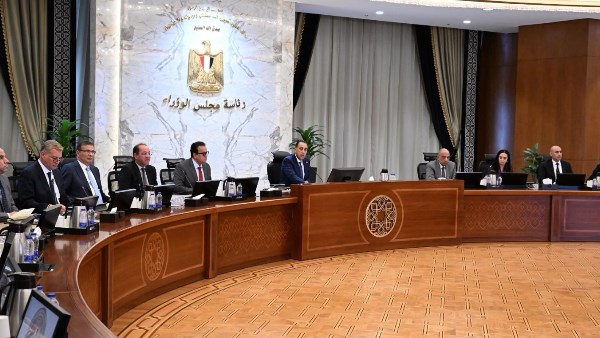 مدبولي: تنسيق كامل مع البنك المركزي للانتهاء من إعداد البرنامج الوطني للتحول الاقتصادي
