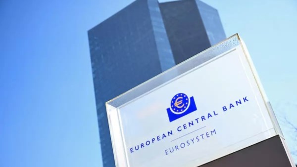 «دويتشه بنك» يتوقع استمرار رفع الفائدة الأوروبية حتى ديسمبر