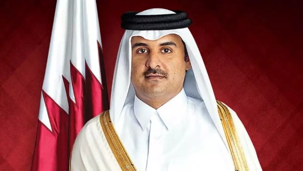 أمير قطر ورئيس وزراء بريطانيا يبحثان تصعيد هرمز وتداعياته على الملاحة الدولية