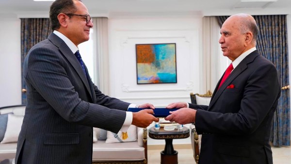السفير الجديد في بغداد يعرب عن سعادته بتمثيل مصر لدى العراق الشقيق