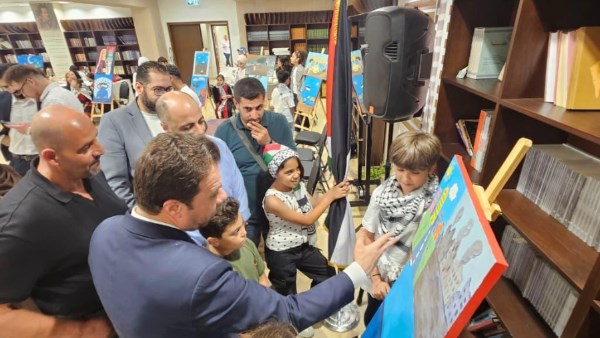 أنامل مبدعة.. سفارة فلسطين تنظم معرضا فنيا للأطفال القادمين من غزة