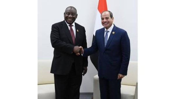 السيسى ورامافوزا يشددان على أهمية تكثيف الجهود الرامية لدعم الأمن والاستقرار وتسوية النزاعات سلميا