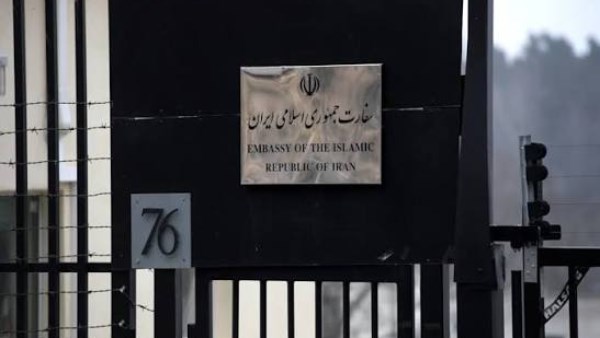 السويد تستدعي السفير الإيراني وتقرر طرد مسؤول من السفارة
