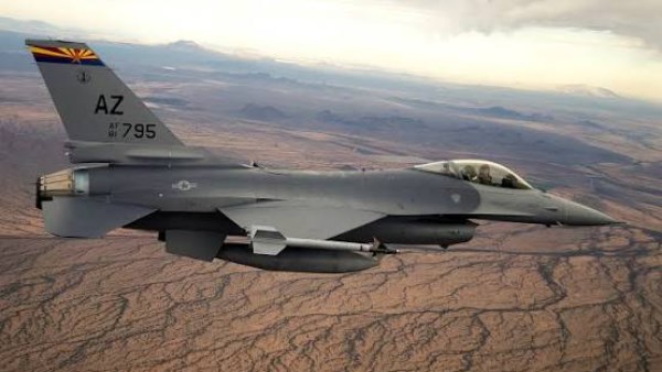 تحطم مقاتلة أمريكية من طراز “إف-16” في قاعدة جوية غربي ألمانيا