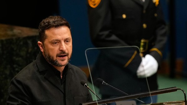زيلينسكي: أوكرانيا مستعدة لوقف إطلاق النار بشرط التزام روسيا وضمانات أمنية حقيقية