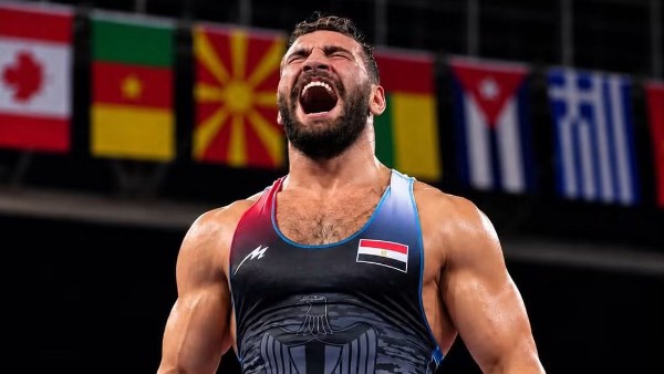 من أمريكا إلى الفراعنة.. البطل الأولمبي محمد مصطفى يعود لتمثيل مصر في المصارعة