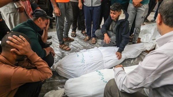 5 شهداء حصيلة القصف الإسرائيلي على غزة وبلدة جباليا