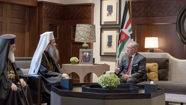 عاهل الأردن يؤكد استمرار بلاده في مواجهة التصعيد ضد المقدسات في القدس