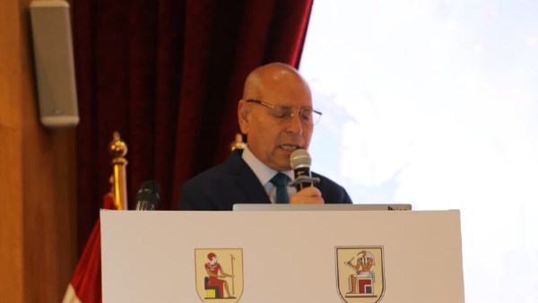 محافظ القاهرة: حالات الطوارئ تمثل الاختبار الحقيقي لمدى جاهزية أى منظومة صحية