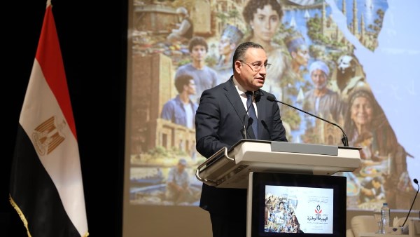 عيسى: مؤتمر الهوية الوطنية نقلة نوعية وحضارية تعكس التطلع إلى المستقبل في عالم شديد التعقيد