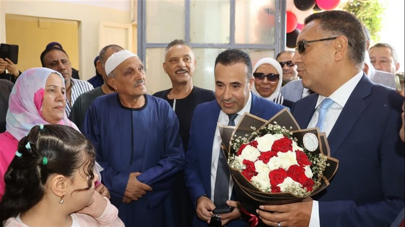 محافظ القليوبية يفتتح مركزًا تكنولوجيًا جديدًا بالوحدة المحلية لقرية ترسا