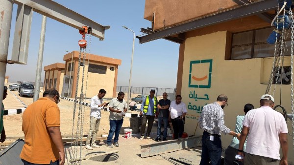 وزيرة الإسكان تتابع موقف مشروعات المياه والصرف ضمن مبادرة حياة كريمة