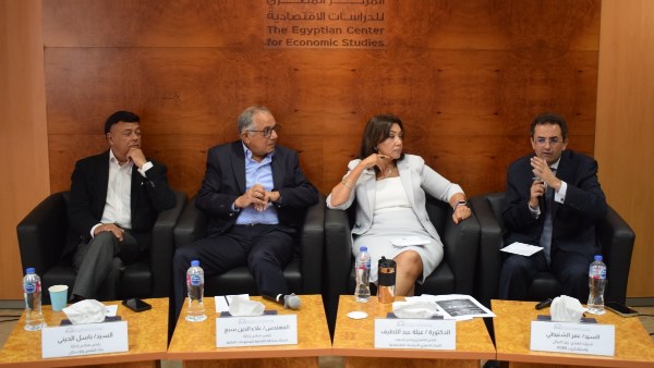 الأسواق العالمية تحت ضغط الحرب والتضخم.. خبراء: مصر أمام اختبار تحويل تحسن قدرتها على تحمل الصدمات إلى تحقيق نمو مستدام