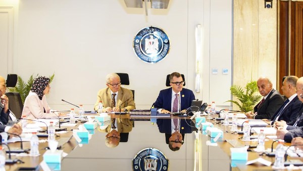 وزير التخطيط يعلن إنهاء 90% من التشابكات المالية التاريخية مع بنك الاستثمار القومي بـ 298.8 مليار جنيه
