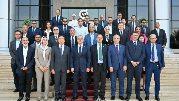 وزير الاستثمار يبحث مع الشركات السنغافورية فرص التوسع وزيادة الاستثمارات في مصر