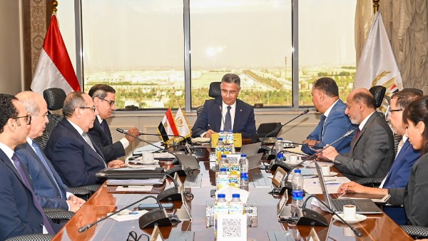 مخزون الحبوب وزيوت الطعام.. خطة جديدة لزيادة قدرات التخزين في مصر