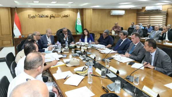 محافظ الجيزة: تكثيف الرقابة على الأسواق وتوفير السلع بأسعار مناسبة.. صور