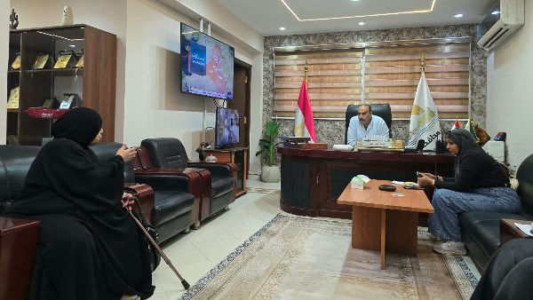 للتواصل المباشر مع المواطنين.. رئيس حي الهرم يعقد اللقاء الأسبوعي لبحث الشكاوى
