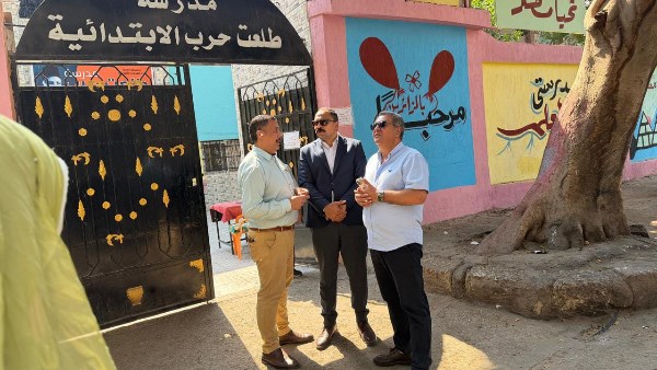 مراجعة أعمال النظافة والتأكد من رفع الإشغالات والتعديات بمحيط مدارس العجوزة