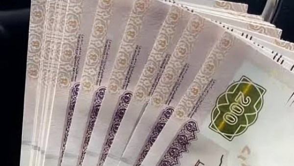 صرف 1500 جنيه بالبطاقة من البريد.. آخر موعد لصرف منحة المولد النبوي للعمالة غير المنتظمة