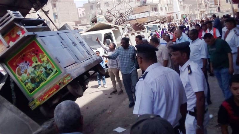 ضبط 693 مخلفات وإشغالات متنوعة في حملة مكبرة بمدينة دار السلام بسوهاج (صور)