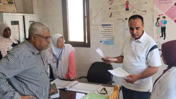 وكيل صحة بني سويف يتفقد وحدة صفط العرفا بالفشن ويتابع انتظام تقديم الخدمات