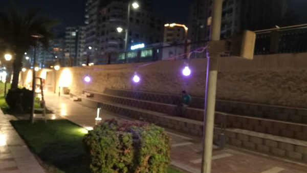 إضاءة ممشى بني سويف السياحي باللون البنفسجي في اليوم العالمي لمرض ألزهايمر