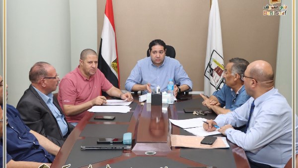نائب محافظ بني سويف يتابع ملفات تقنين أراضي الدولة تمهيدا لعرضها على لجنة البت