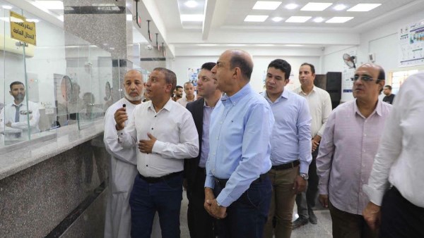 محافظ المنيا يفتتح المركز التكنولوجي الجديد بمركز أبوقرقاص