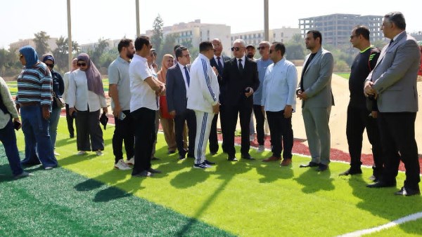 رئيس جامعة المنيا يتابع التجهيزات النهائية لافتتاح المدينة الرياضية