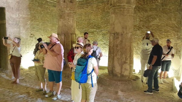 وفود من 4 دول تزور آثار تل العمارنة وتونا الجبل وبني حسن بالمنيا