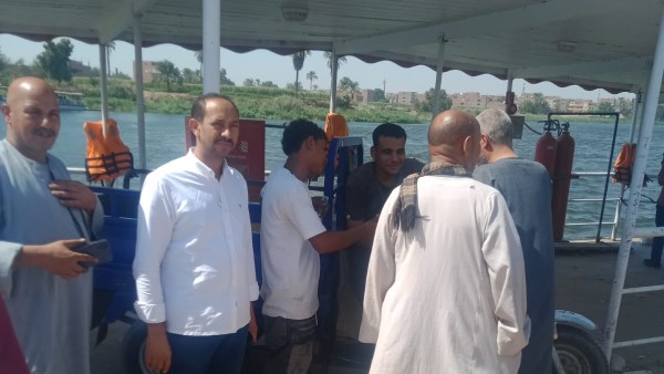 محافظ أسيوط: متابعة انتظام العمل بالعبارة النهرية بقرية القصير بالقوصية لتيسير حركة المواطنين