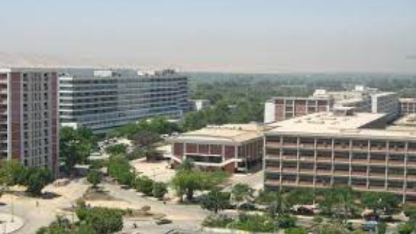 استئصال ورم نادر من وجه طفل بجامعة أسيوط.. والحفاظ على العصب السابع دون تشوهات