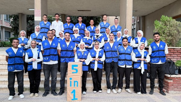 محافظ أسيوط: 155 شابًا وفتاة يشاركون في “5in1” للتعرف على فرص الاستثمار