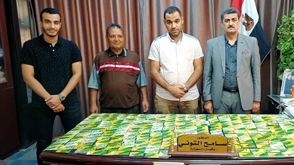 ضبط 300 بطاقة تموينية و4 محاضر تصرف في طن من الدقيق البلدي المدعم بالمراغة