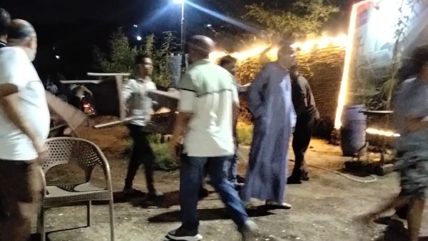 محافظ سوهاج يوجه باتخاذ الإجراءات القانونية ضد مقهى يسبب ضوضاء وإشغالات بأخميم