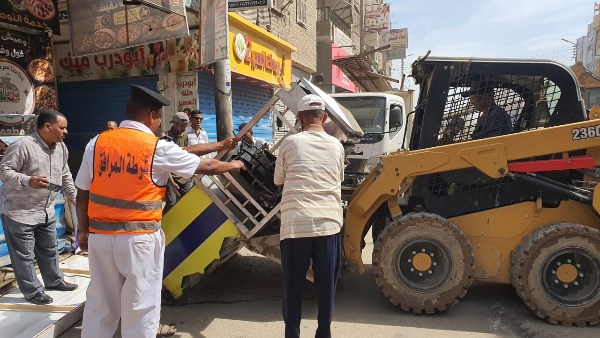 مصادرة 548 مضبوطات متنوعة خلال حملة مكبرة لرفع الإشغالات بمدينة جهينة