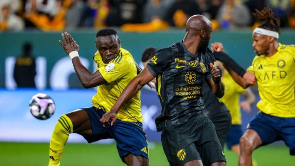 الدوري السعودي.. اتحاد جدة يتفوق علي النصر 2-1 في الشوط الأول