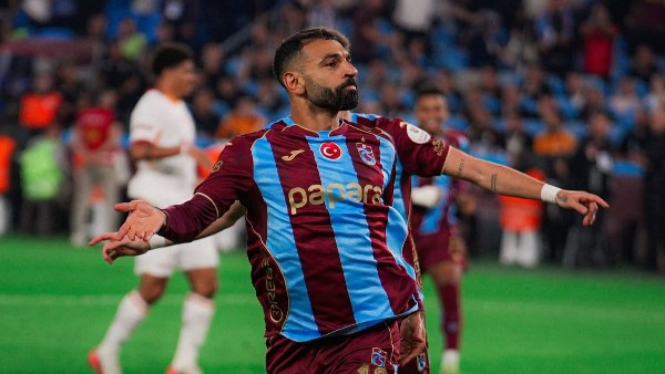 هاتريك .. محمد صلاح يسجل الرابع لـ طرابزون في شباك جالاتا سراي بالدوري التركي