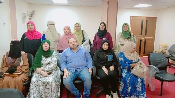 إدارة المبادرات بصحة قنا تجتمع بفرق الأمراض الوراثية بحضانات المستشفيات