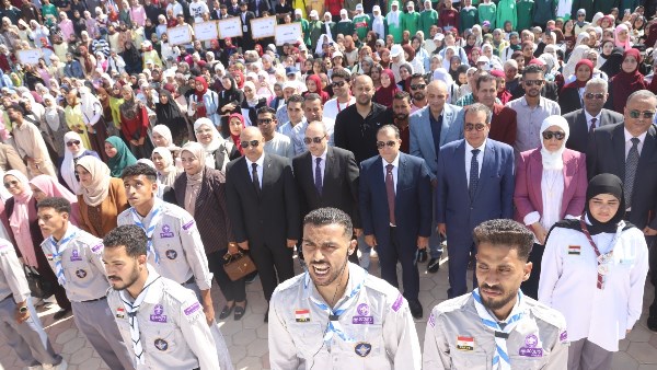 رئيس جامعة قنا يشهد مراسم تحية العلم في مستهل العام الجامعي الجديد