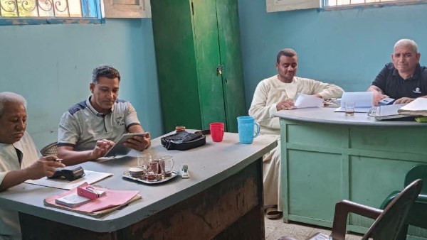 الزراعة بالأقصر تتابع الحصر الحيازي بالأقالتة.. إنجاز 79% من الحصر الصيفي وفحص الحيازات إلكترونيا