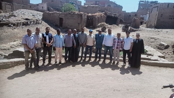 زيارة ميدانية لبحث تطوير منطقة آثار كومير بإسنا للحفاظ على نقوشها التاريخية