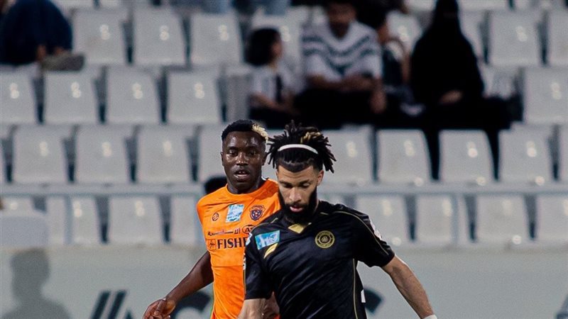 الدوري السعودي، تعادل سلبي بين الشباب والفيحاء في الشوط الأول (صور)