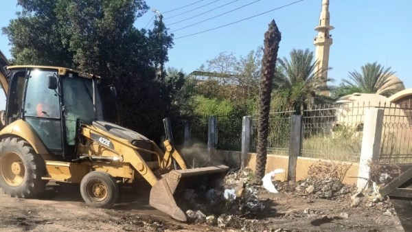 رفع 114 حالة إشغال وإزالة تراكمات ومخلفات في أسوان