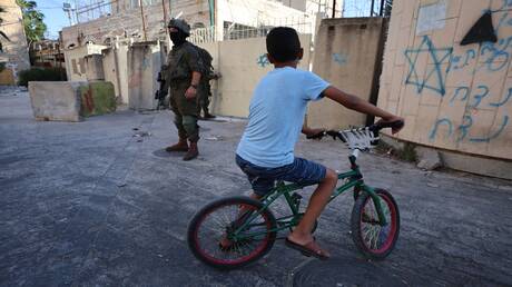 “مشروع المحو” الاستئصالي.. كيف تحيك إسرائيل شبكة التطهير العرقي لتفكيك الوجود الفلسطيني في الضفة؟
