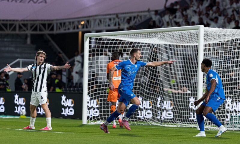 الهلال يهزم الشباب ويواصل انطلاقته القوية