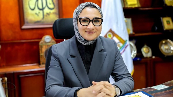 تجديد تعاقد الوادي الجديد مع 70 معلمة بالفرافرة وبلاط وباريس