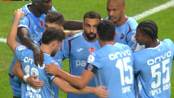 رغم تألق محمد صلاح.. طرابزون يخسر أمام آميد سبور بهدفين في الدوري التركي